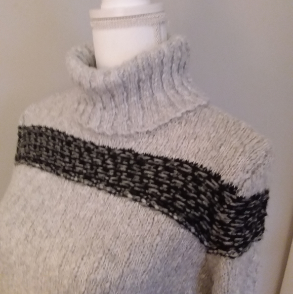 Universal Threads Grey Bulkie Turtleneck Sweater with Black Stripes - Picture 7 of 12